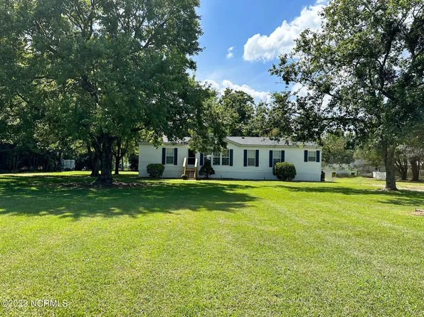 1294 E Hanrahan Road, Ayden, NC 28513