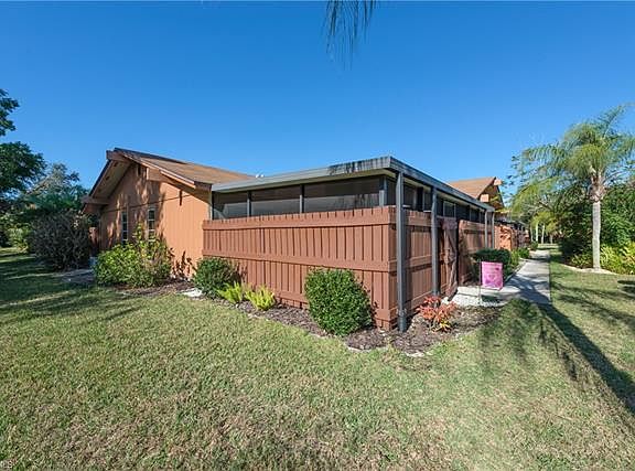 2nd image of 15474 Crystal Lake Dr