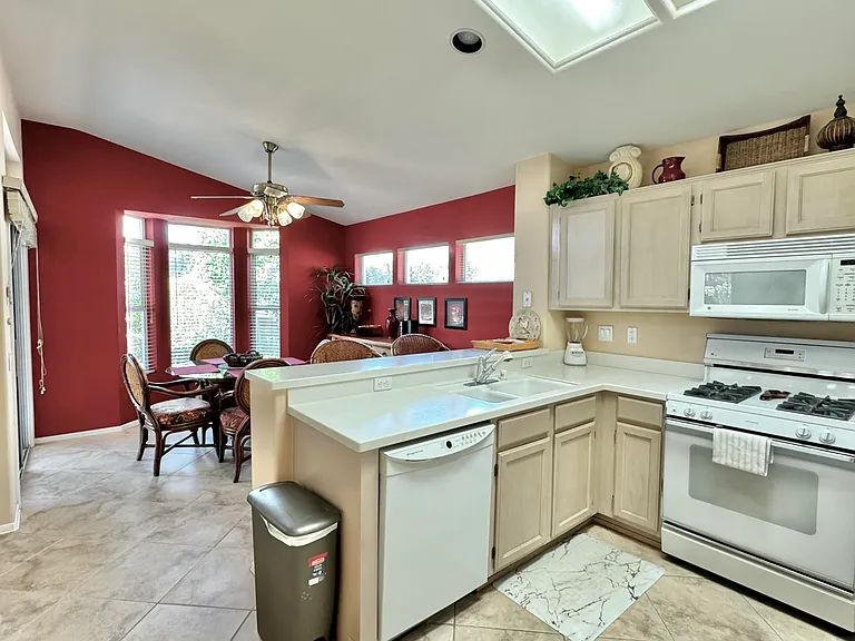 78376 Moongold Rd — Photo 4