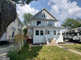 11 Penn Blvd, East Lansdowne, PA 19050