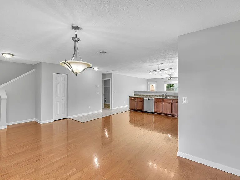3418 Blaze Dr — Photo 15