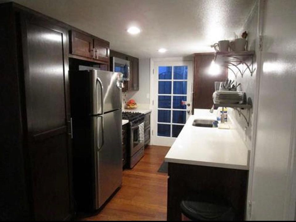 1st image of 746 N Eucalyptus Ave