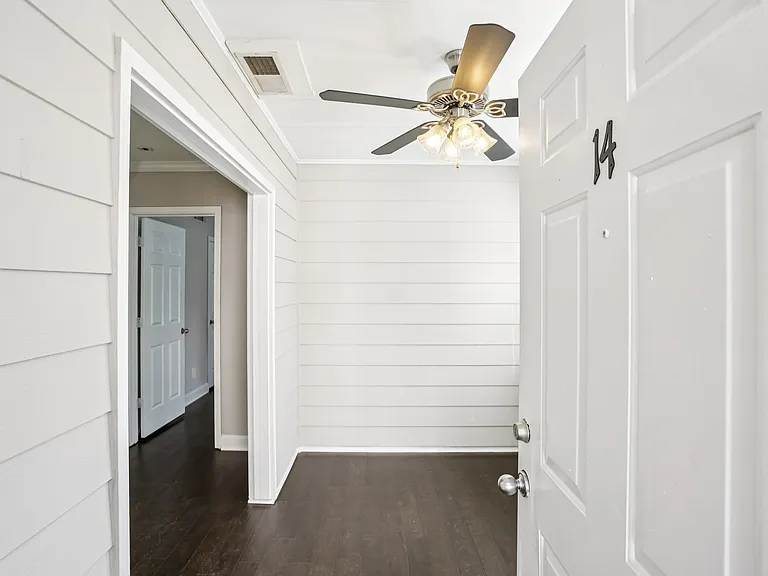 Buckhead Townhomes and Gardens — Photo 60