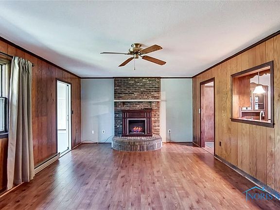 4th image of 16960 W State St #6
