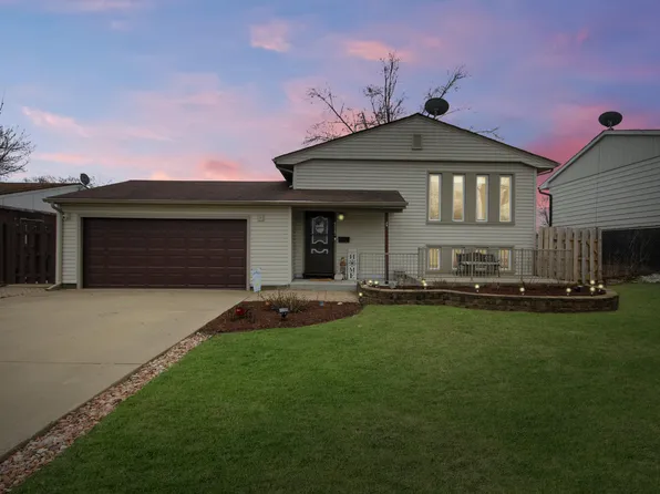 713 Darcy Ln, Griffith, IN 46319