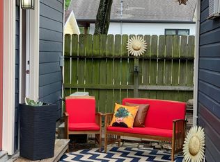 1009 Tarver St, Houston, TX 77009