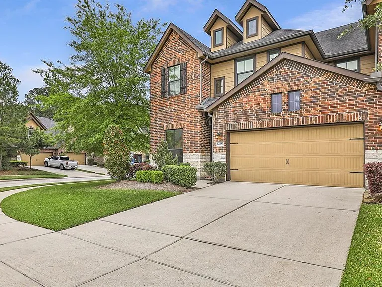 17906 Arapaho Hill Ln — Photo 2