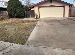 1021 18th St, Paso Robles, CA 93446