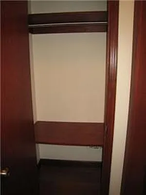 Rented by R New York | media 12