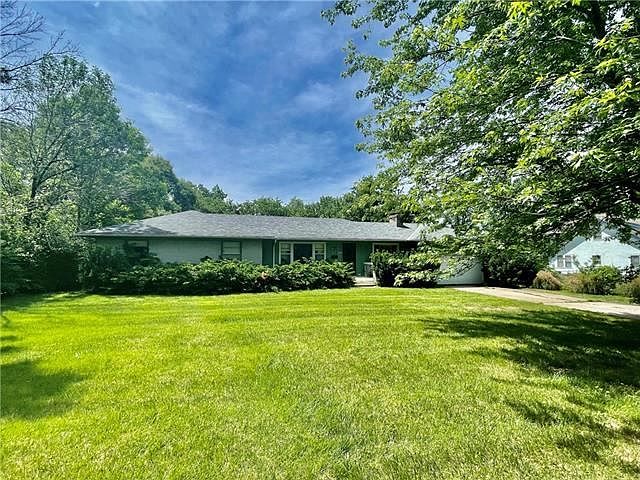 1st image of 5901 Barrymore Dr