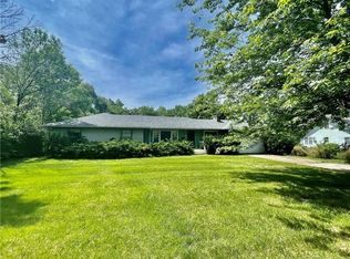 5901 Barrymore Dr, Kansas City, MO 64134