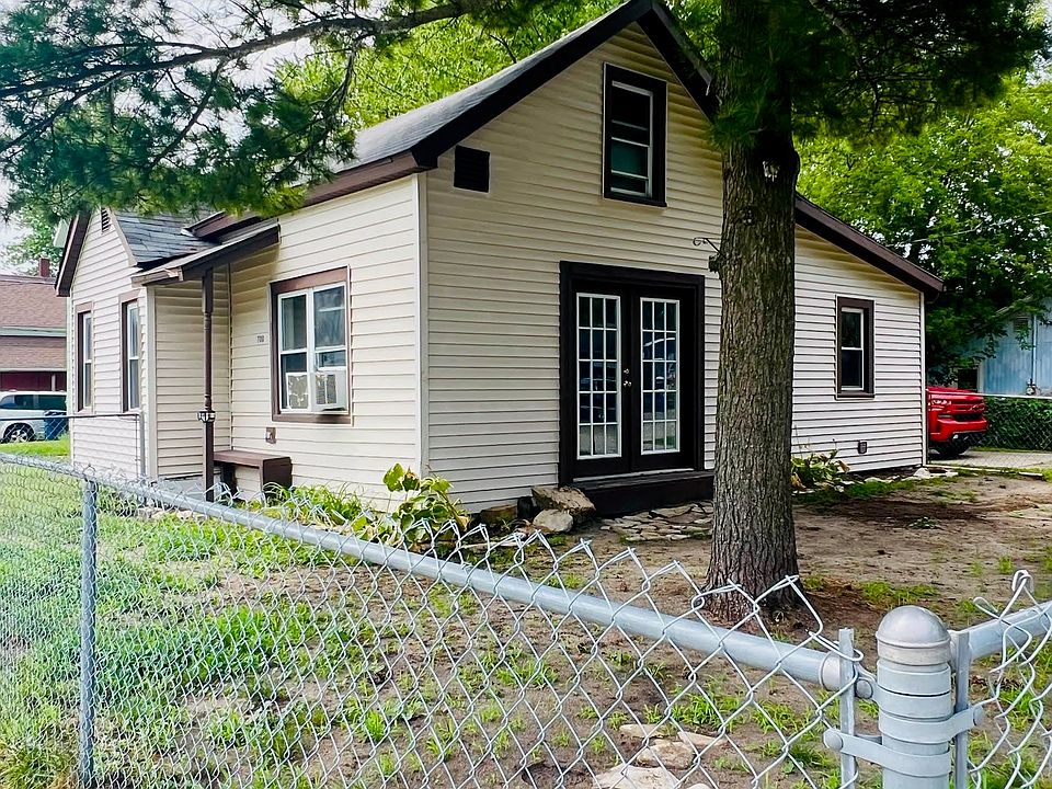 1st image of 700 S Wenona Ave