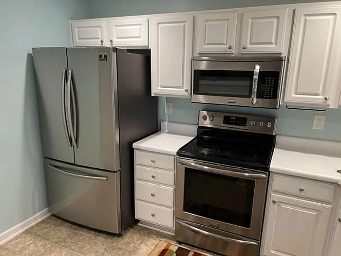 8112 Christmas Ct — Photo 4