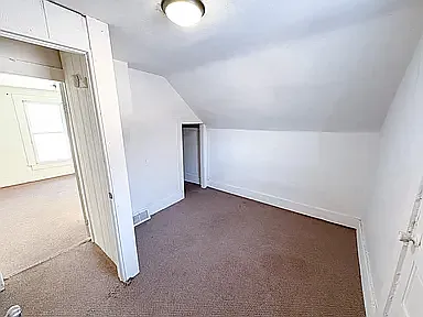 3 bed, 1185 sqft, $1,250 — Photo 2