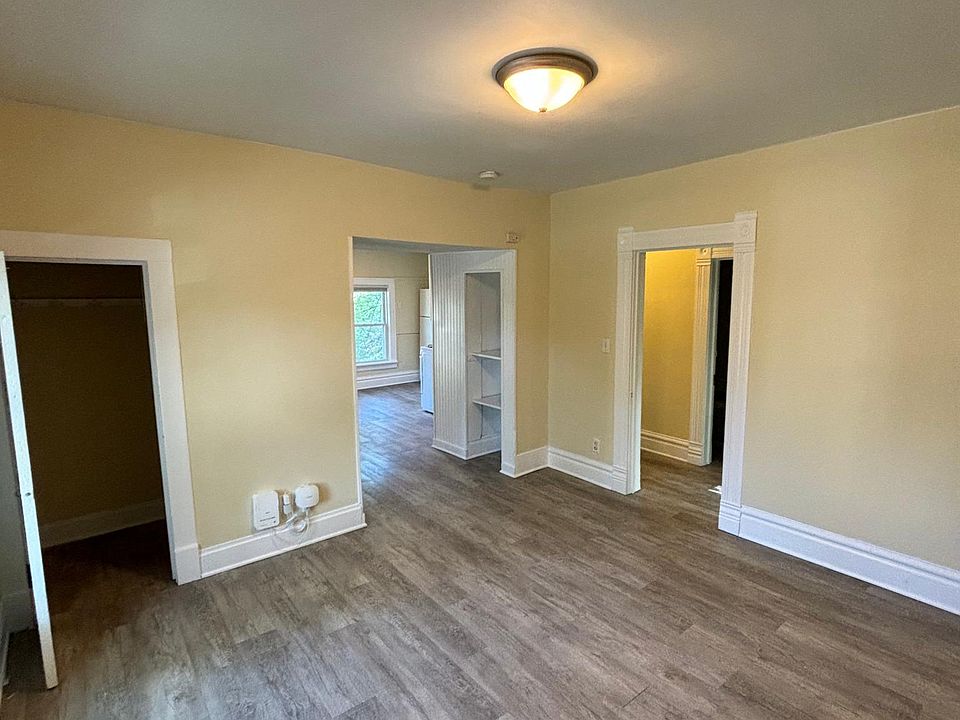 1st image of 836 Cleveland Ave #2