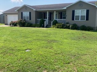 107 Heartland Dr, Charleston, MO 63834