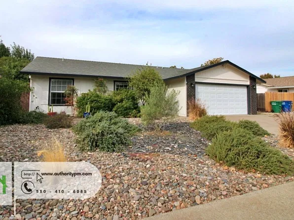 3132 Seminole Dr, Redding, CA 96001