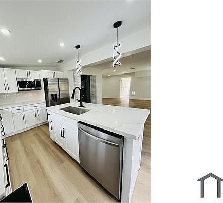 2nd image of 1612 E River Dr #1