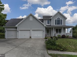 113 Round Ridge Rd, Mechanicsburg, PA 17055