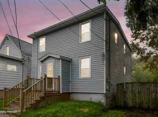 2455 Gladstone St, Halifax, NS B3K 4W2