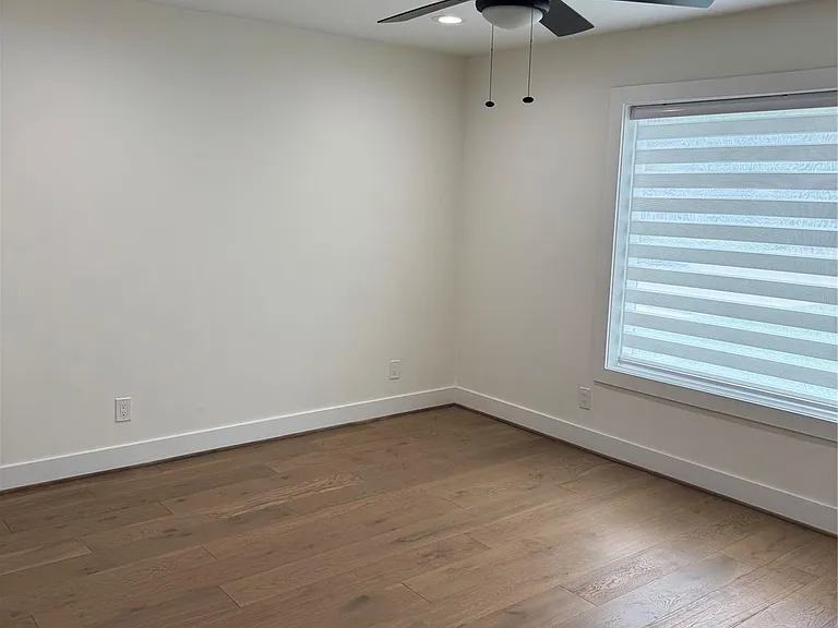 10042 Westview Dr — Photo 11