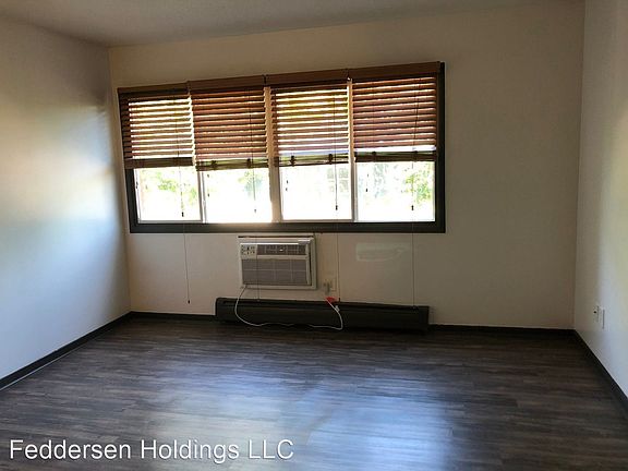 4th image of 2640 2nd Ave S APT 24