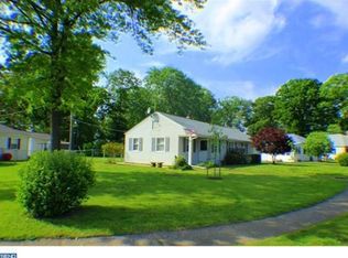 829 Harwood Rd, Wilmington, DE 19804