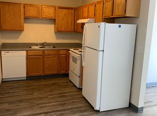 1100 24th St #DT-13, Des Moines, IA 50311