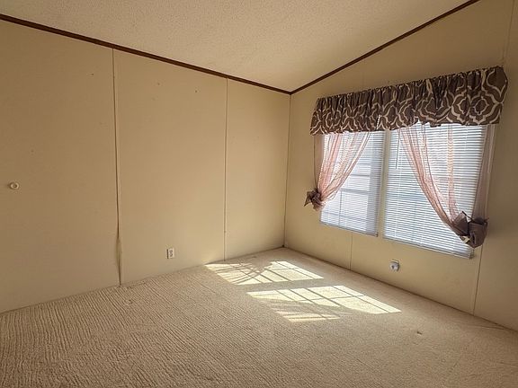 4th image of 4723 Scotch Pine Dr #106