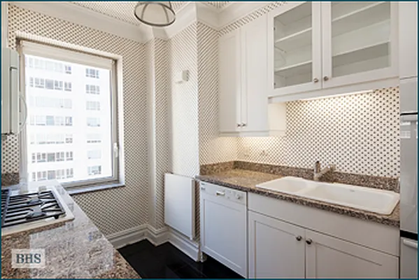 Rented by Brown Harris Stevens | media 34