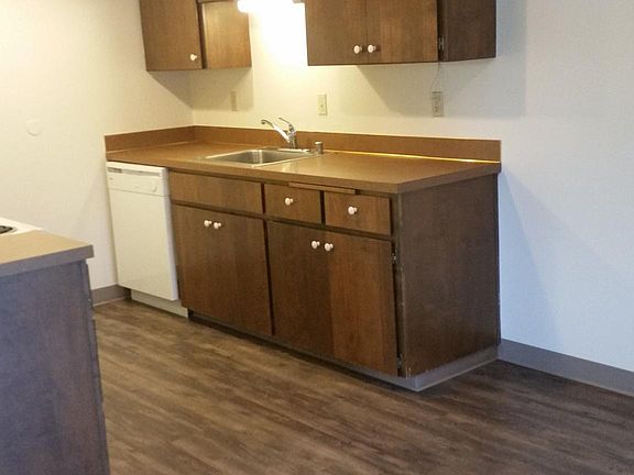 2nd image of 200 S Union St APT 6A