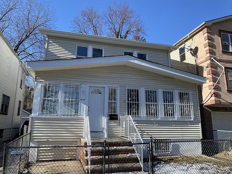 1st image of 45-47 S Munn Ave #1