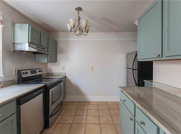 4th image of 2108 Broadway St APT 1
