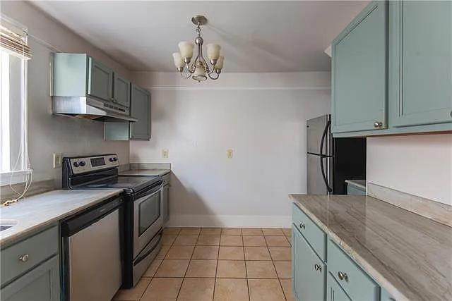 2108 Broadway St #1 — Photo 6