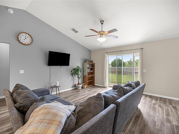 4th image of 6 Laurel Pass Ct