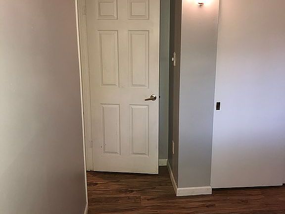 3rd image of 316 Byron Cir