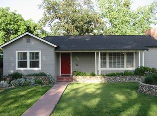704 S Sowell St, Visalia, CA 93277
