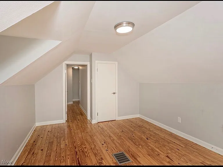 3719 Walter Rd — Photo 10