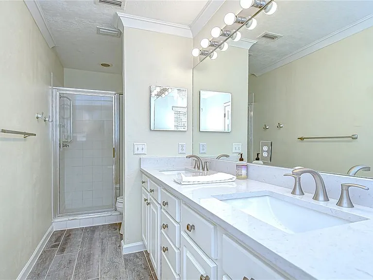 113 Bosphorous Ave #5 — Photo 65