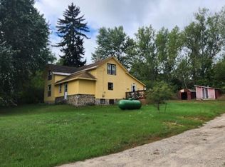2768 S Center Hwy, Suttons Bay, MI 49682