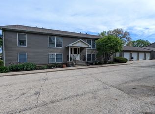 217 Mason Ct #217, Sycamore, IL 60178