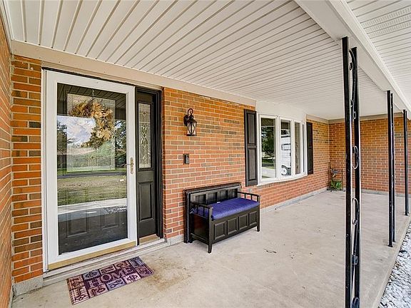 5th image of 2439 Red Apple Dr