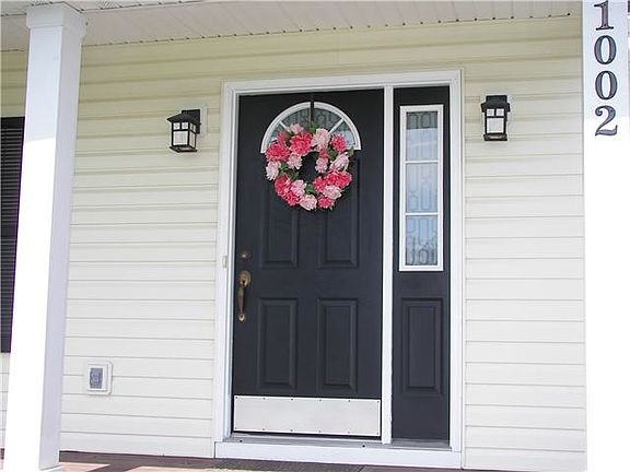2nd image of 1002 Hard Rock Rd