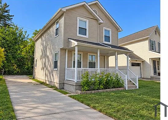 4 bed, $1,500 — Photo 2