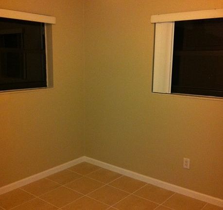 5th image of 1200 NW 29th Way