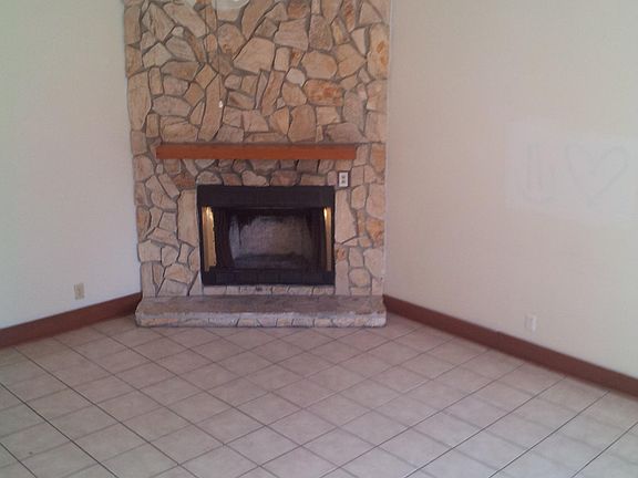 2nd image of 3421 Copper Circle S