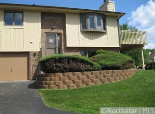 12920 45th Ave N, Plymouth, MN 55442