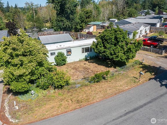 5th image of 12818 228th Avenue E