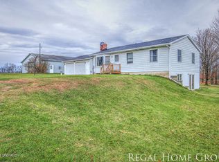 535 142nd Ave, Caledonia, MI 49316