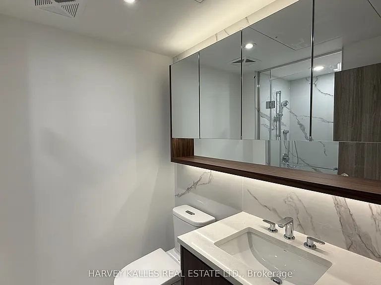 68 Esther Shiner Blvd #1905 — Photo 5